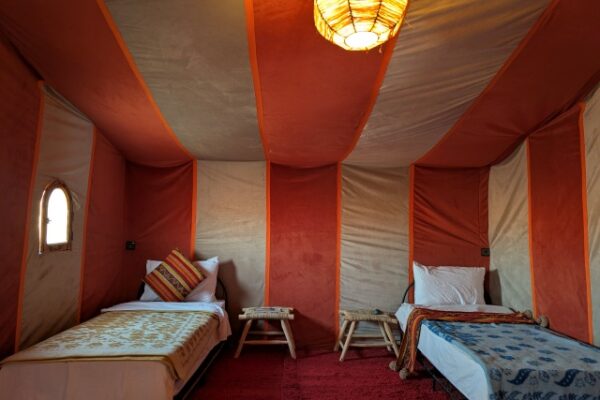 Chambre rouge Bivouac fixe - 640x427